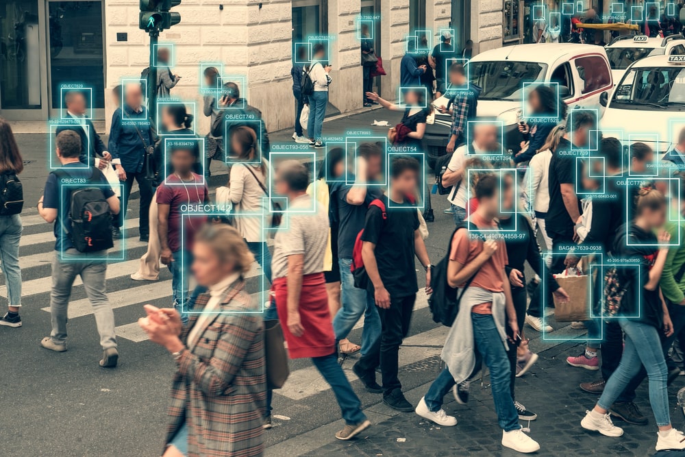 AI searching crowd